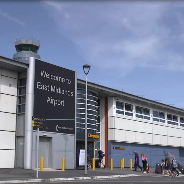 East Midlands Airport Meet and Greet Parking Prices: Cheap, Low-Cost Stays